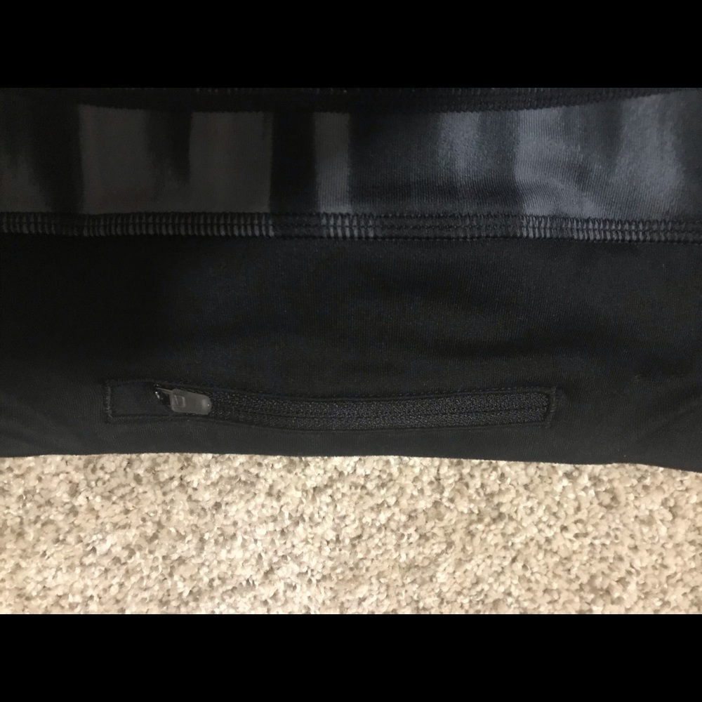 Nike Dri-fit cropped running/ training/yoga pants - Picture 3 of 4